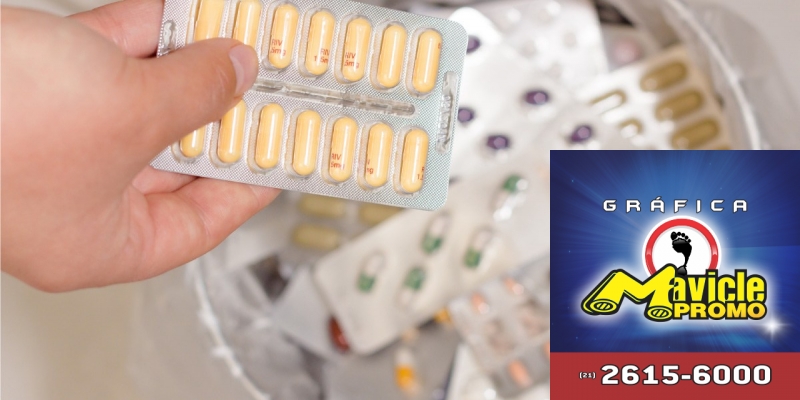 O descarte correto dos medicamentos pode ser feito em farmácias   Guia da Farmácia   Imã de geladeira e Gráfica Mavicle Promo