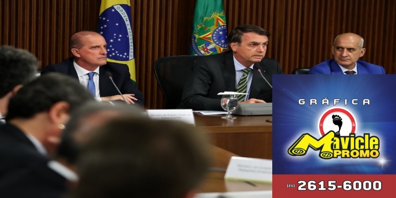 Presidente Jair Bolsonaro discursa em reunião do PPI de agosto, na qual governo incluiu mais 9 empresas na lista de privatizações — Foto: Marcos Corrêa/PR